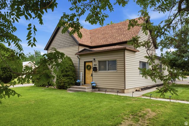 307 W 400 S, Springville, UT 84663
