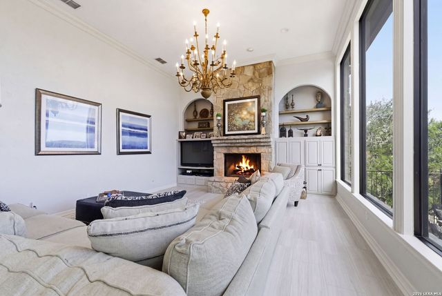1723 Greystone Rdg, San Antonio, TX 78258