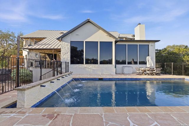 1723 Greystone Rdg, San Antonio, TX 78258