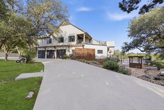 1723 Greystone Rdg, San Antonio, TX 78258