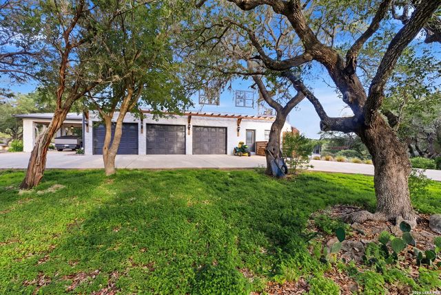 1723 Greystone Rdg, San Antonio, TX 78258
