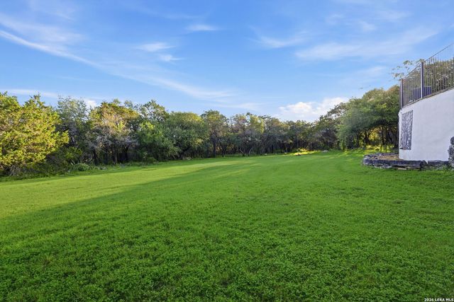 1723 Greystone Rdg, San Antonio, TX 78258