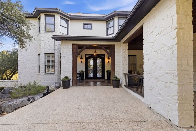 1723 Greystone Rdg, San Antonio, TX 78258