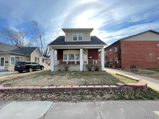 2208 Iowa Street, Granite City, IL 62040