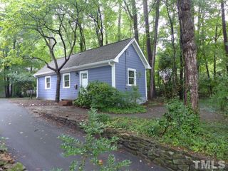 904 E Franklin Street, Chapel Hill, NC 27514