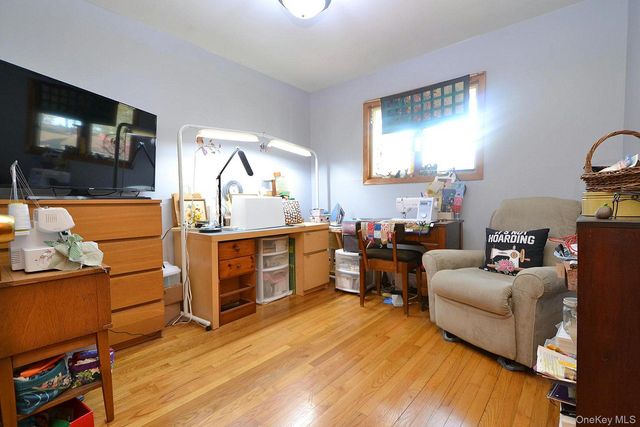 56 Jerome Street, Lindenhurst, NY 11757