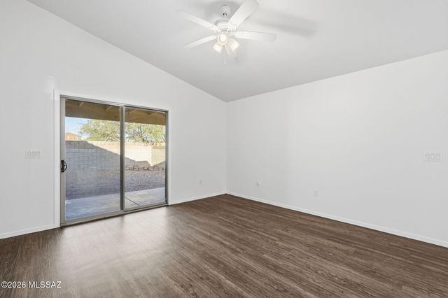 6563 E Ladonna Lane, Tucson, AZ 85756