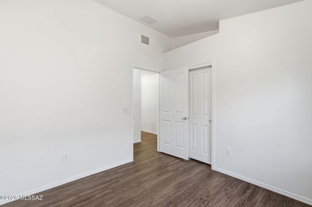 6563 E Ladonna Lane, Tucson, AZ 85756