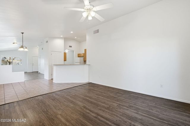 6563 E Ladonna Lane, Tucson, AZ 85756