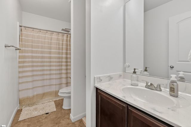 114 Gallant Lane, Anderson, SC 29621