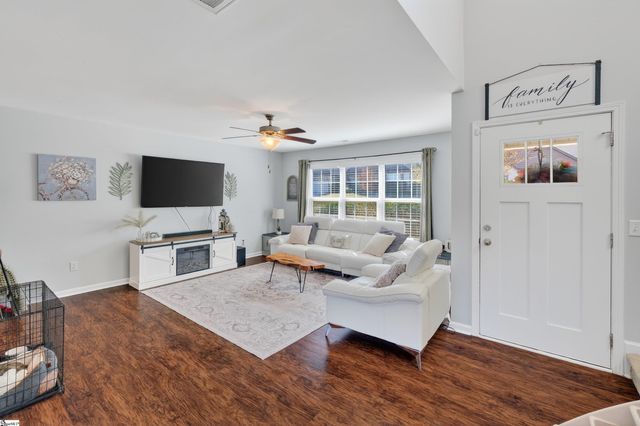 114 Gallant Lane, Anderson, SC 29621