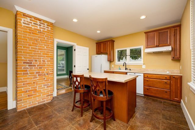 213 N Adams Street, Ypsilanti, MI 48197