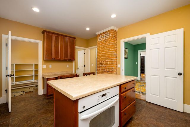 213 N Adams Street, Ypsilanti, MI 48197