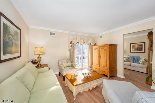 16 SPRUCE TERRACE, Mount Arlington Boro, NJ 07856