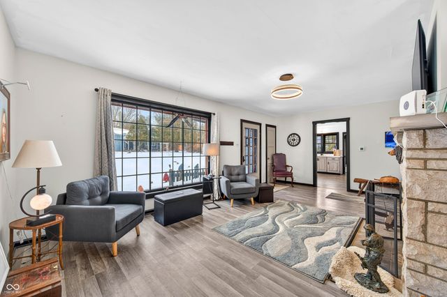 539 E Washington Street, Morgantown, IN 46160