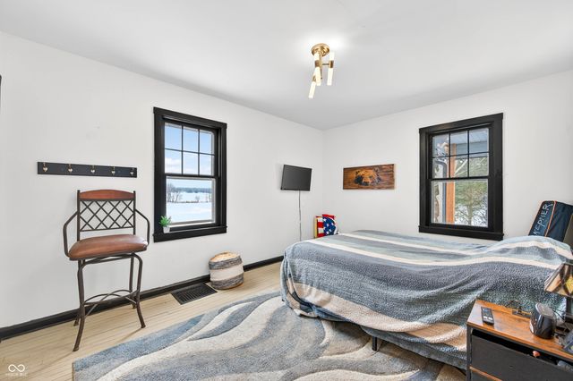 539 E Washington Street, Morgantown, IN 46160