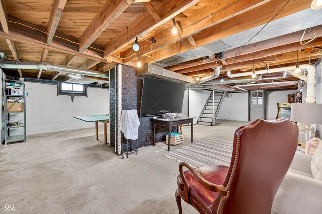 539 E Washington Street, Morgantown, IN 46160