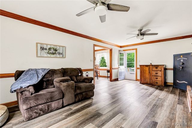 14811 Northwood Dr, Chesterfield, VA 23838