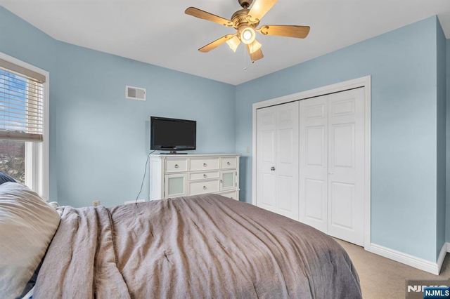 467 Summit Avenue, Hackensack, NJ 07601