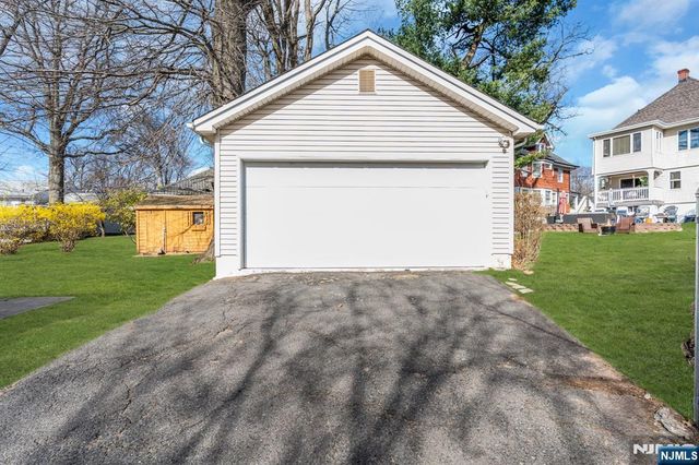 467 Summit Avenue, Hackensack, NJ 07601