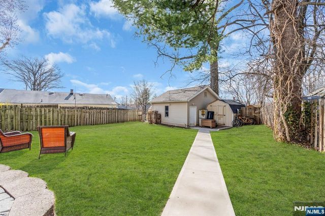 467 Summit Avenue, Hackensack, NJ 07601