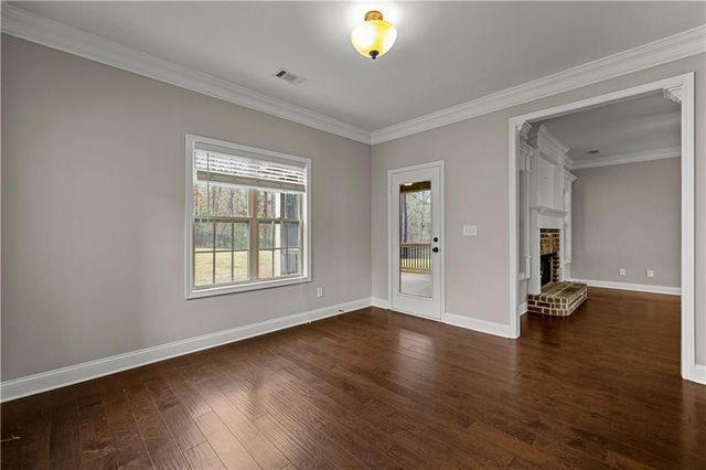 7460 River Walk Drive, Douglasville, GA 30135