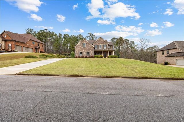 7460 River Walk Drive, Douglasville, GA 30135