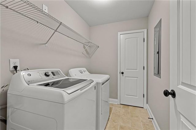 7460 River Walk Drive, Douglasville, GA 30135