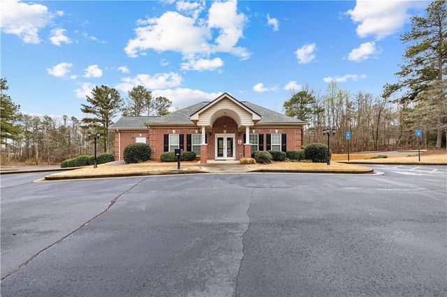 7460 River Walk Drive, Douglasville, GA 30135