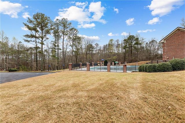 7460 River Walk Drive, Douglasville, GA 30135