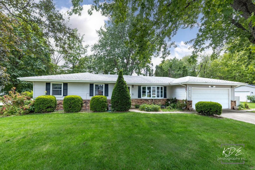 24443 W Easy Street, Plainfield, IL 60586