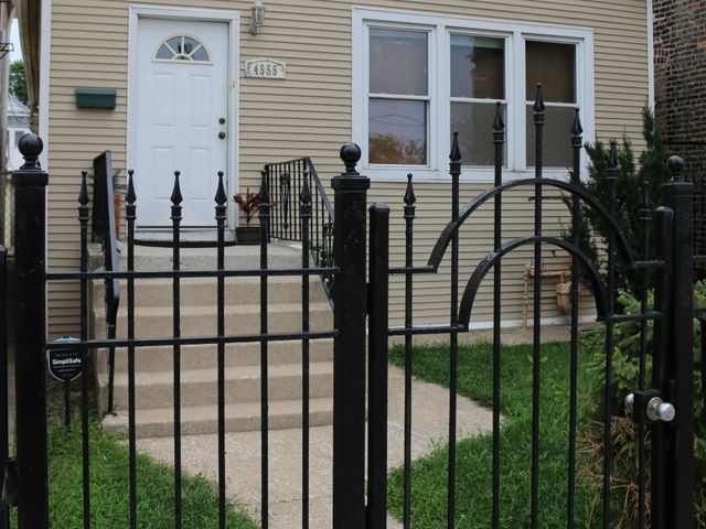 4555 S Halsted Street, Chicago, IL 60609