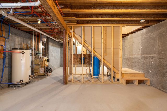 311 Hope Road, Cranston, RI 02921