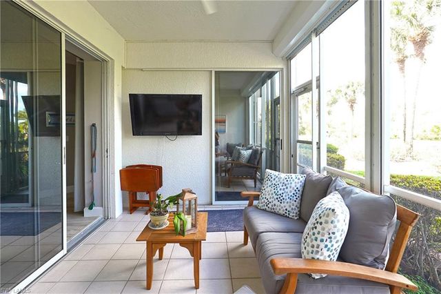 14270 Hickory Links CT 2111, Fort Myers, FL 33912