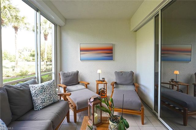 14270 Hickory Links CT 2111, Fort Myers, FL 33912