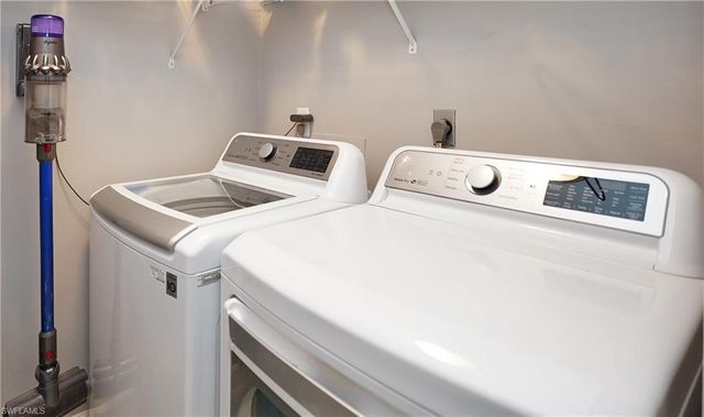 14270 Hickory Links CT 2111, Fort Myers, FL 33912