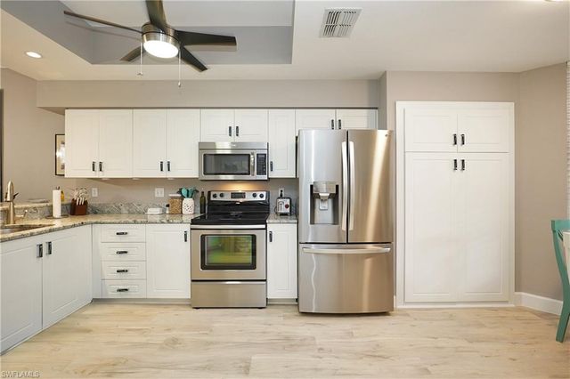 14270 Hickory Links CT 2111, Fort Myers, FL 33912