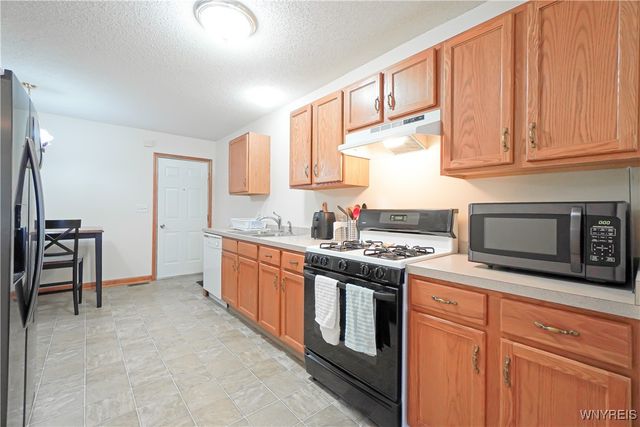 5190 Briercliff Drive, Hamburg, NY 14075