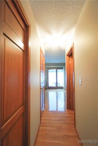 5190 Briercliff Drive, Hamburg, NY 14075