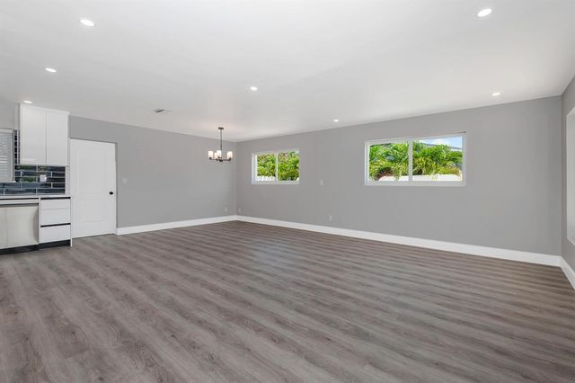 2733 NE 6th Avenue, Wilton Manors, FL 33334