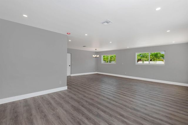 2733 NE 6th Avenue, Wilton Manors, FL 33334