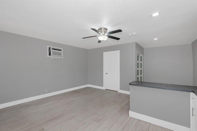 2733 NE 6th Avenue, Wilton Manors, FL 33334