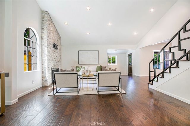 9620 Wheatland Avenue, Shadow Hills, CA 91040