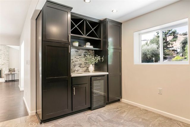 9620 Wheatland Avenue, Shadow Hills, CA 91040