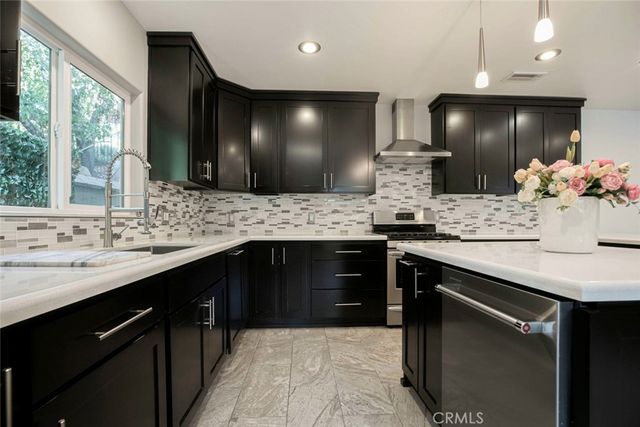 9620 Wheatland Avenue, Shadow Hills, CA 91040