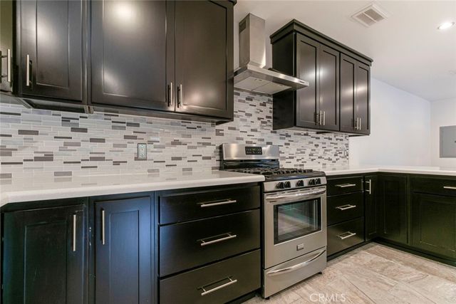 9620 Wheatland Avenue, Shadow Hills, CA 91040