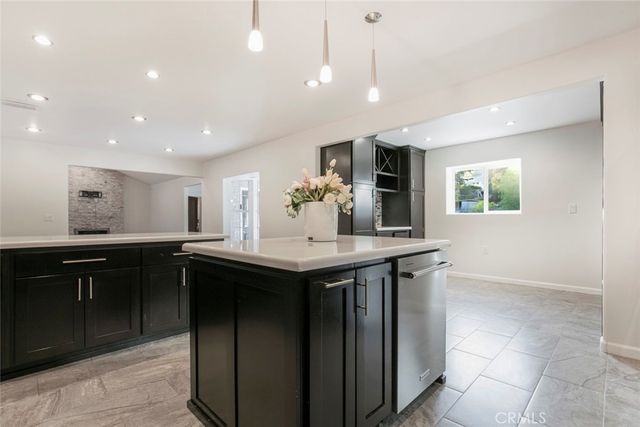 9620 Wheatland Avenue, Shadow Hills, CA 91040