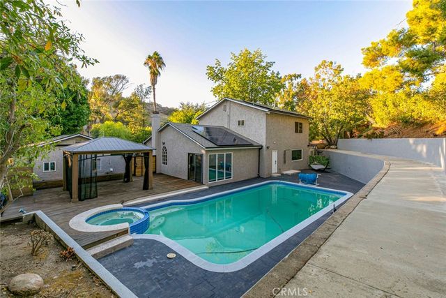 9620 Wheatland Avenue, Shadow Hills, CA 91040