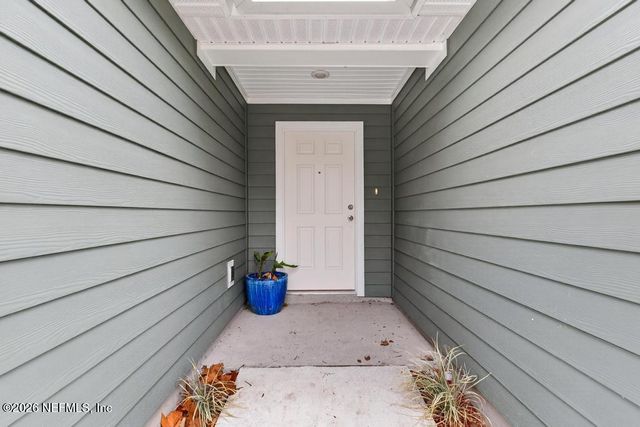 8039 OSTEEN Street, Jacksonville, FL 32210