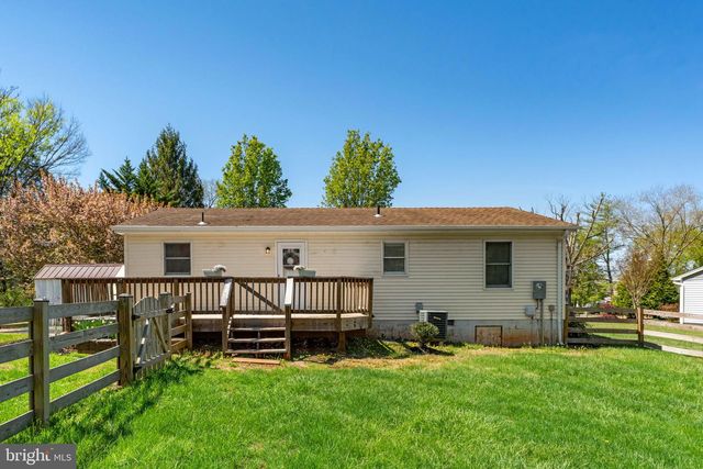 9283 SPRINGS RD, Warrenton, VA 20186